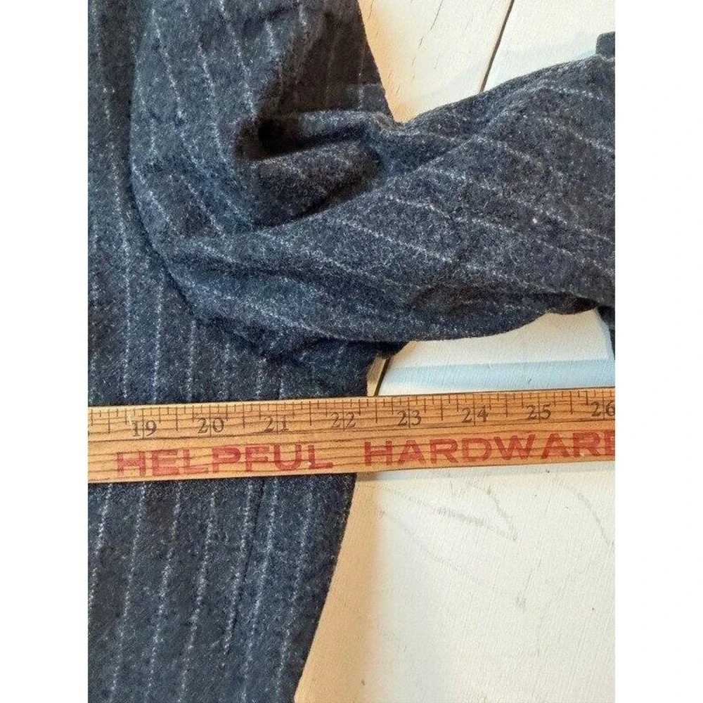 J‎ Crew Vintage 3 Button Wool Blend Charcoal Gray Chalk Stripe Blazer Jacket M